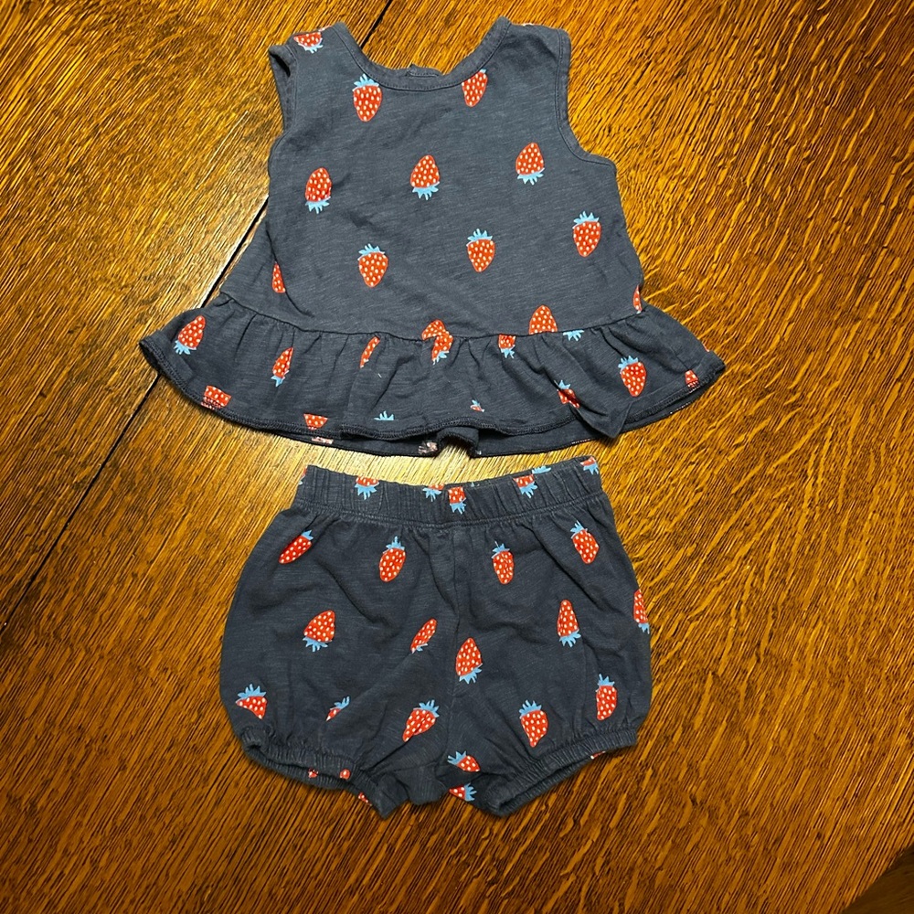 Primary Navy Strawberry Print tank and bubble short set.